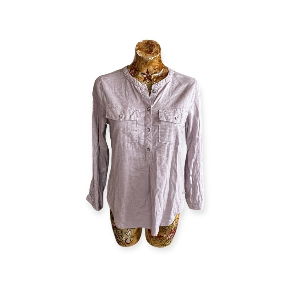 Mountain Hardwear purple stripes small casual top
